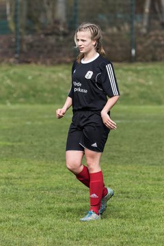 Bild 286 - wBJ SV Henstedt Ulzburg - TSV Sch�nberg : Ergebnis: 5:2